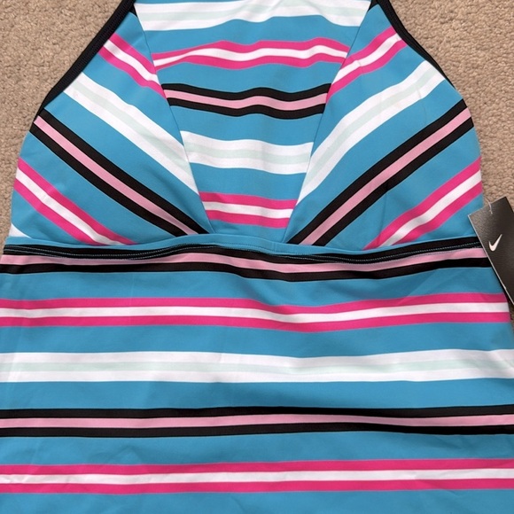 NWT Nike High Neck Racerback Multi Striped Tank Top Size XL - Picture 2 of 6